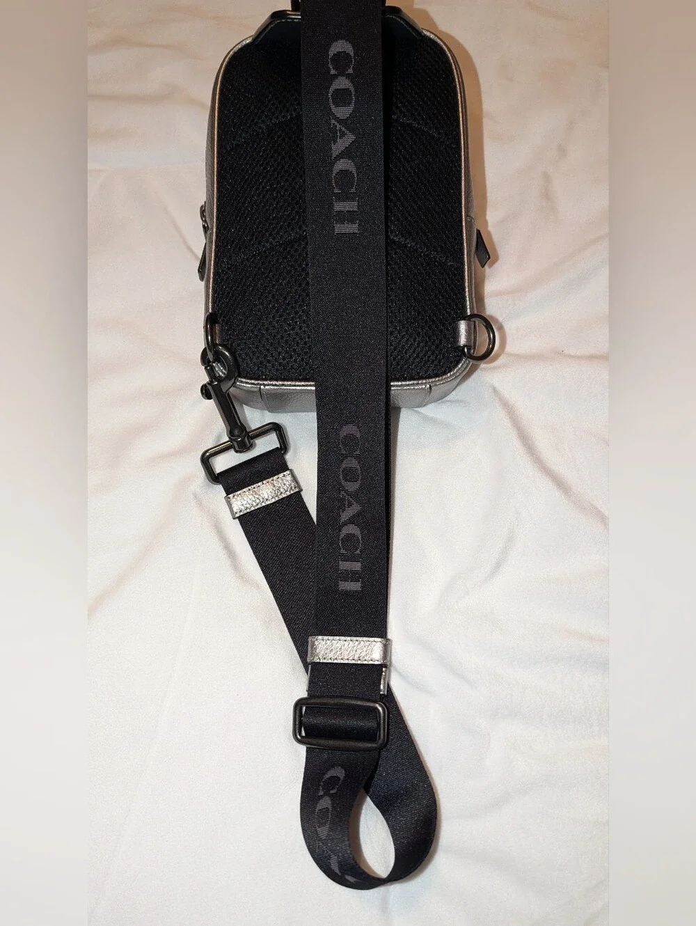 Coach Track Pack 14 Crossbody Sling Bag Metallic Ash Silver CP141 VGUC